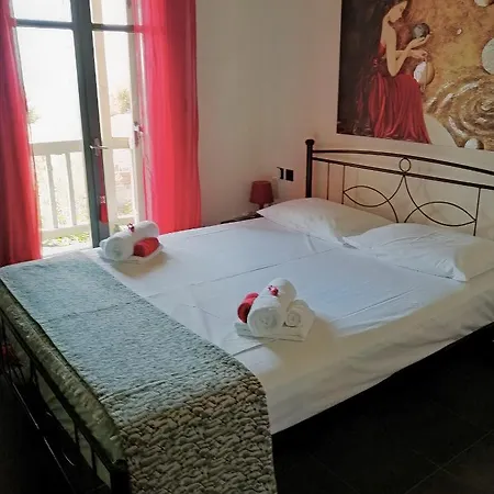 Hisun 4 Seasons Seaside Luxurious Maisonette Kato Gatzea